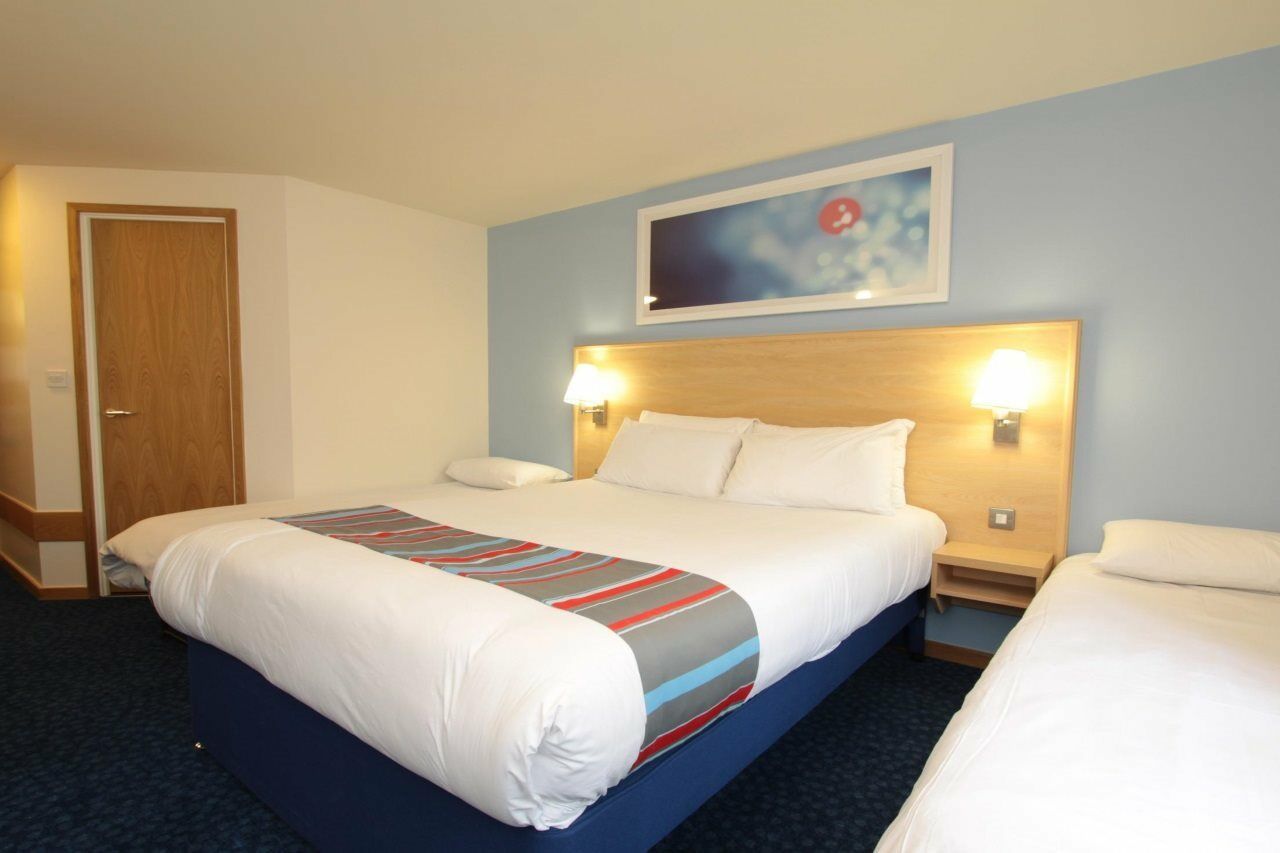 Norwell Travelodge Newark North Muskham מראה חיצוני תמונה